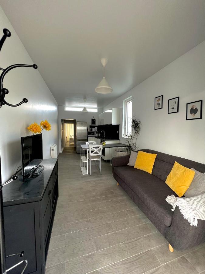 אניס Newly Renovated 1 Bedroom Flat With Garden Pergola מראה חיצוני תמונה